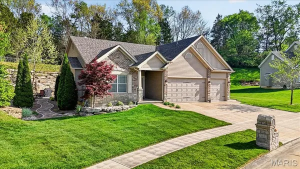 $435,000 | 6712 Silverstone Court, Byrnes Mill, MO 63051