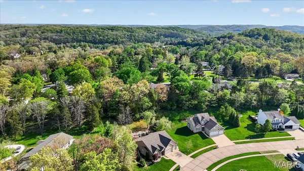 $435,000 | 6712 Silverstone Court, Byrnes Mill, MO 63051