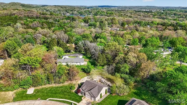$435,000 | 6712 Silverstone Court, Byrnes Mill, MO 63051