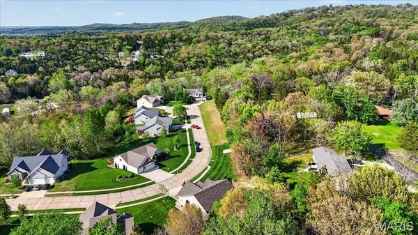 $435,000 | 6712 Silverstone Court, Byrnes Mill, MO 63051