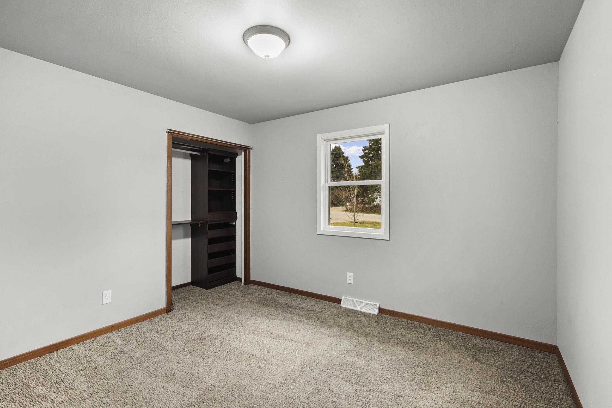 2610 Gladeview Road Cottage Grove, WI 53527 - Photo 17 of 37