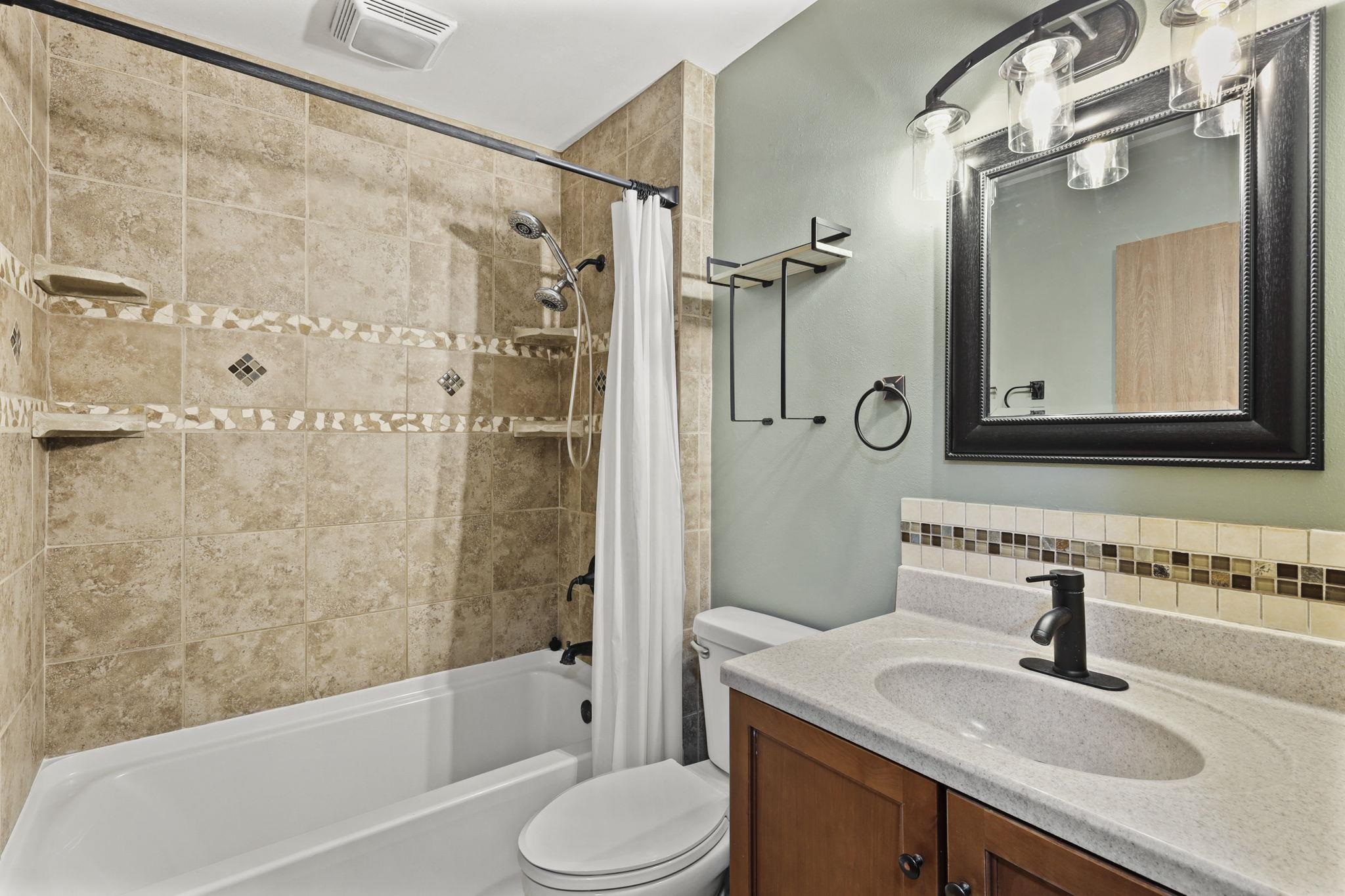 2610 Gladeview Road Cottage Grove, WI 53527 - Photo 18 of 37