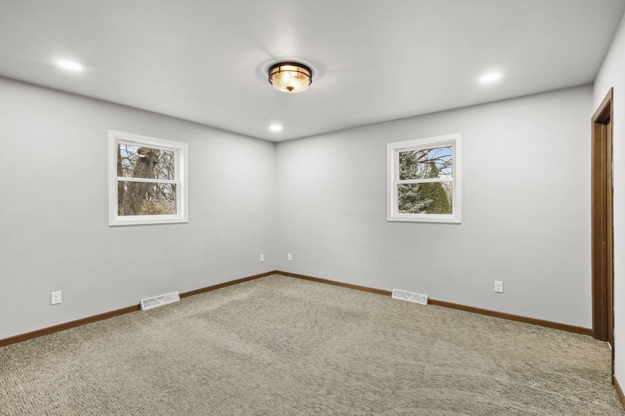 2610 Gladeview Road Cottage Grove, WI 53527 - Photo 20 of 37