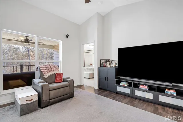 $329,900 | 38 Brush Crk Drive, Pacific, MO 63069