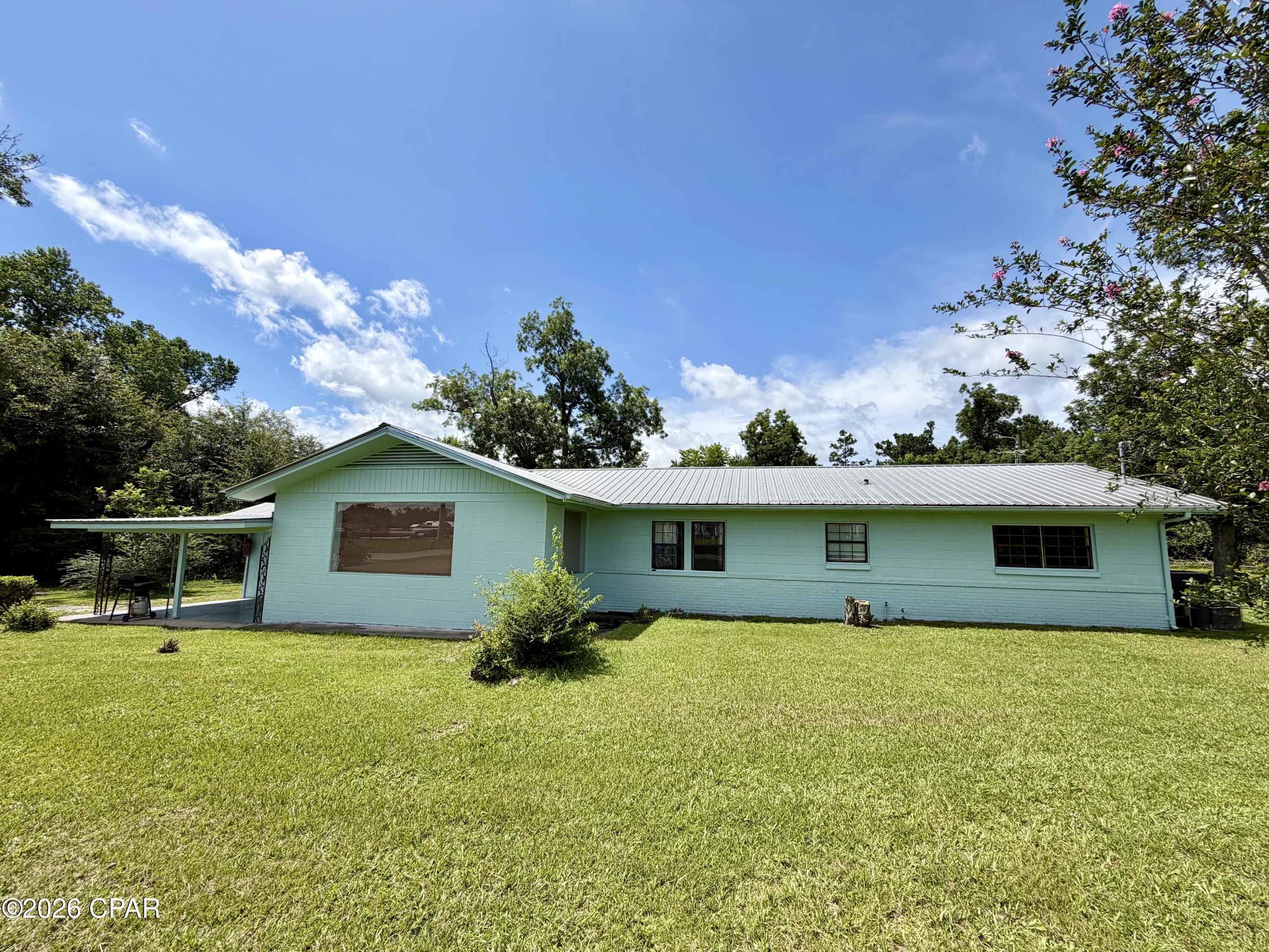 3879 Old Cottondale Road Marianna, FL 32448 - Photo 2 of 53