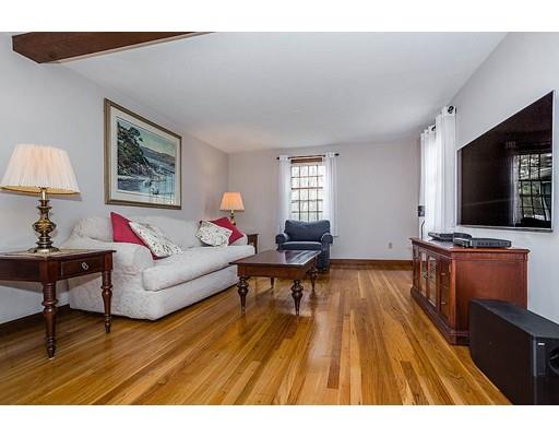 25 Singlefoot Road Chelmsford, MA 01824 - Photo 13 of 30