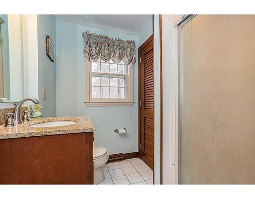 25 Singlefoot Road Chelmsford, MA 01824 - Photo 14 of 30