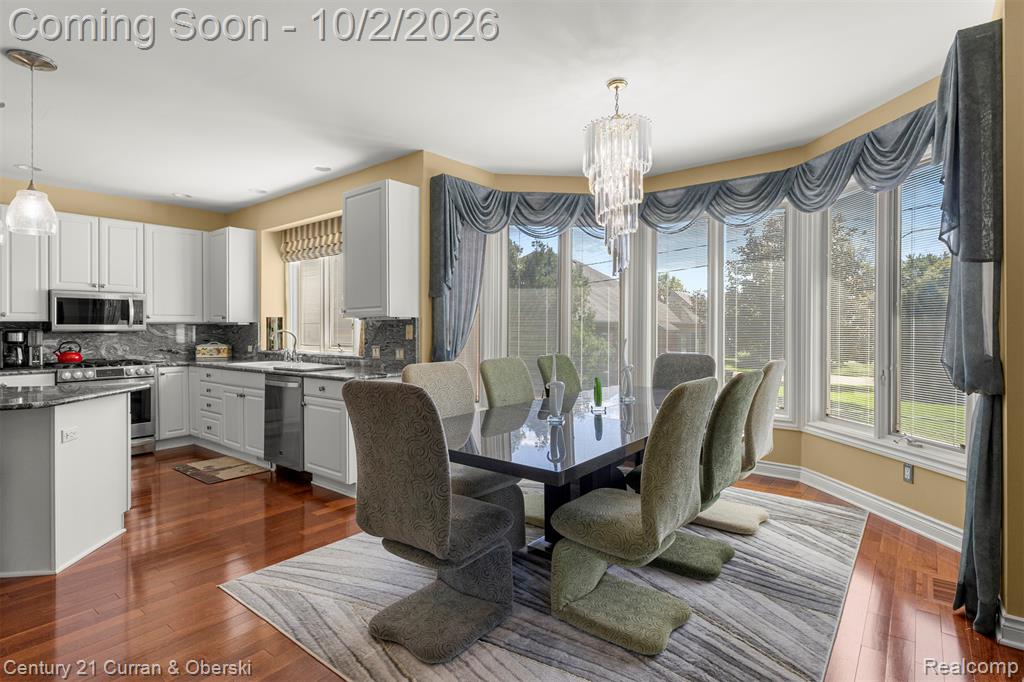 20175 Gill Road Livonia, MI 48152 - Photo 15 of 61 Gallery Image 15