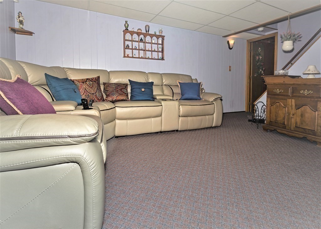35 Baltic Road Worcester, MA 01607 - Photo 21 of 27 Gallery Image 21