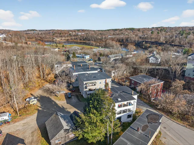 $400,000 | 15 Boothby Street, Augusta, ME 04330