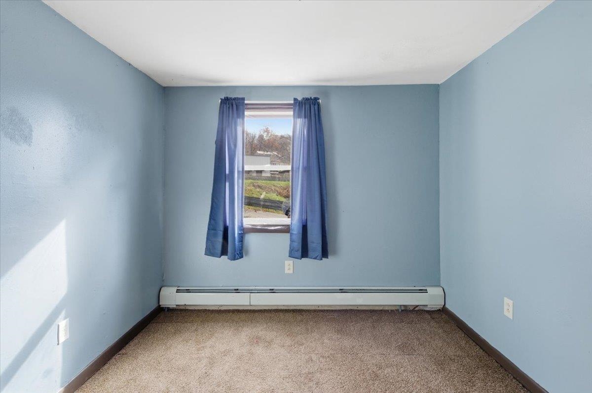 48 Canal Drive Readsboro, VT 05350 - Photo 27 of 54