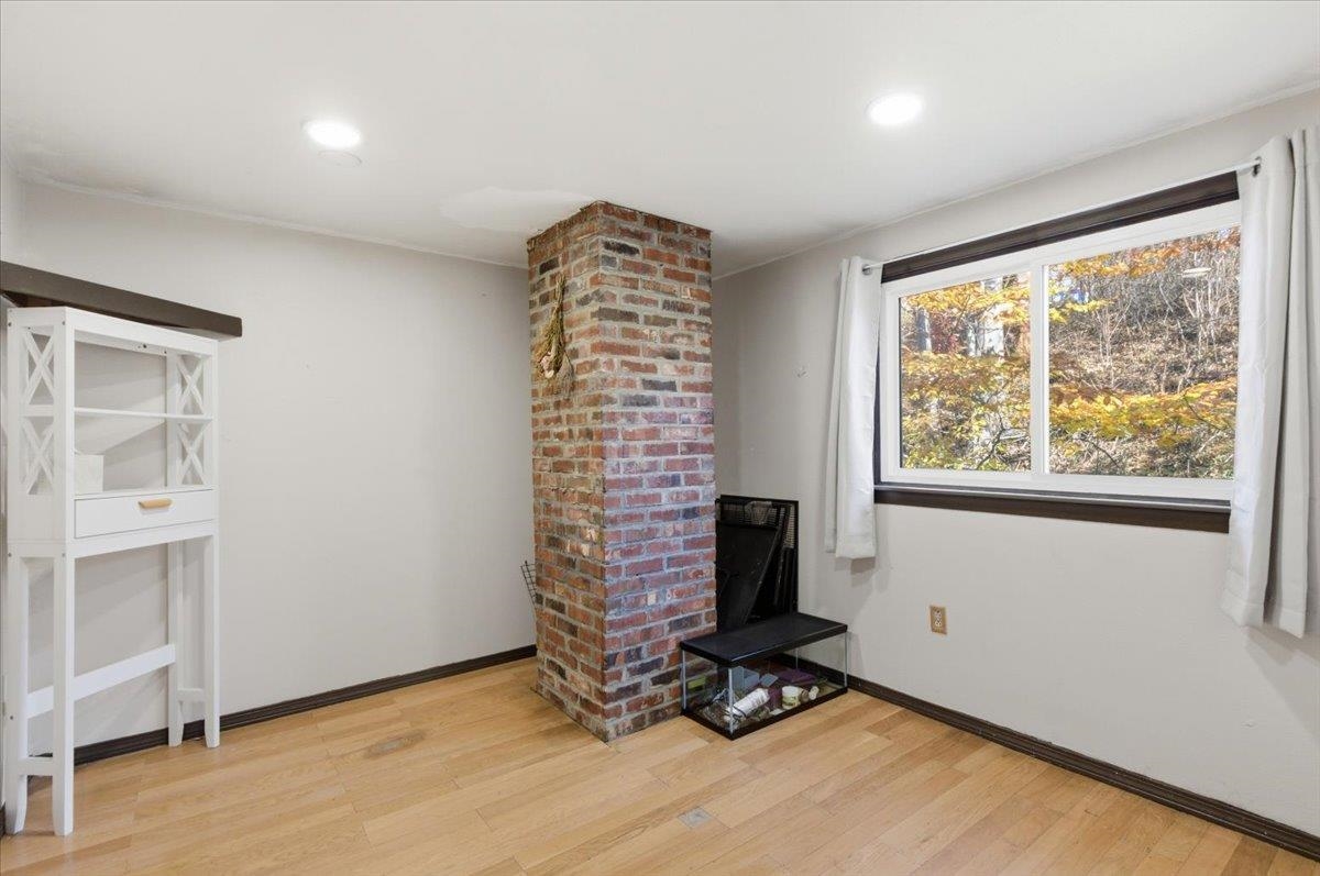 48 Canal Drive Readsboro, VT 05350 - Photo 29 of 54