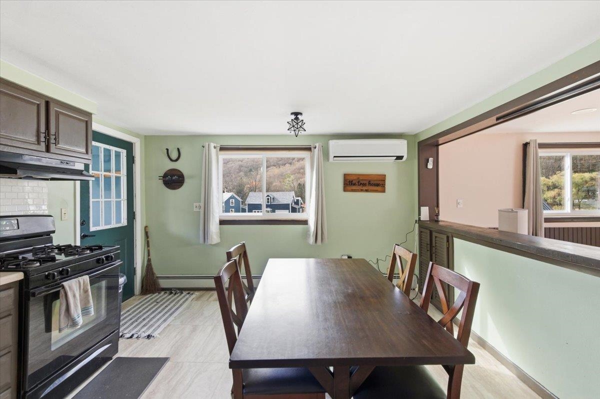 48 Canal Drive Readsboro, VT 05350 - Photo 3 of 54