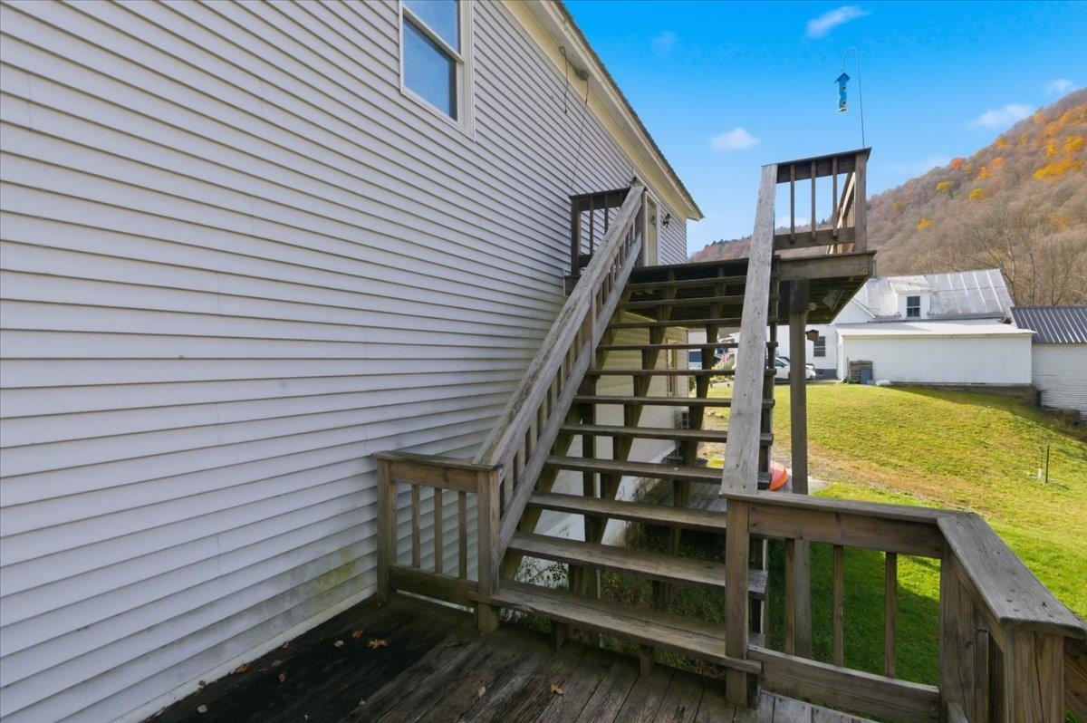 48 Canal Drive Readsboro, VT 05350 - Photo 34 of 54