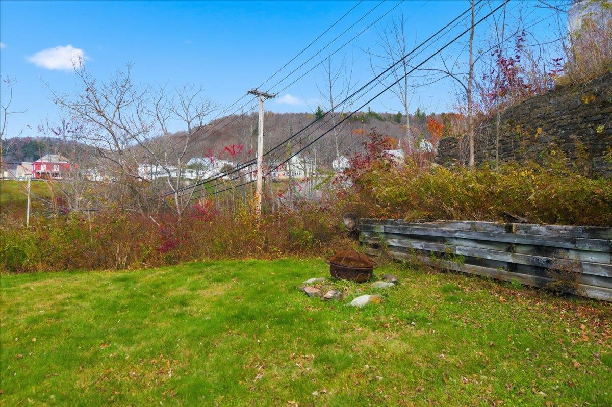 48 Canal Drive Readsboro, VT 05350 - Photo 38 of 54