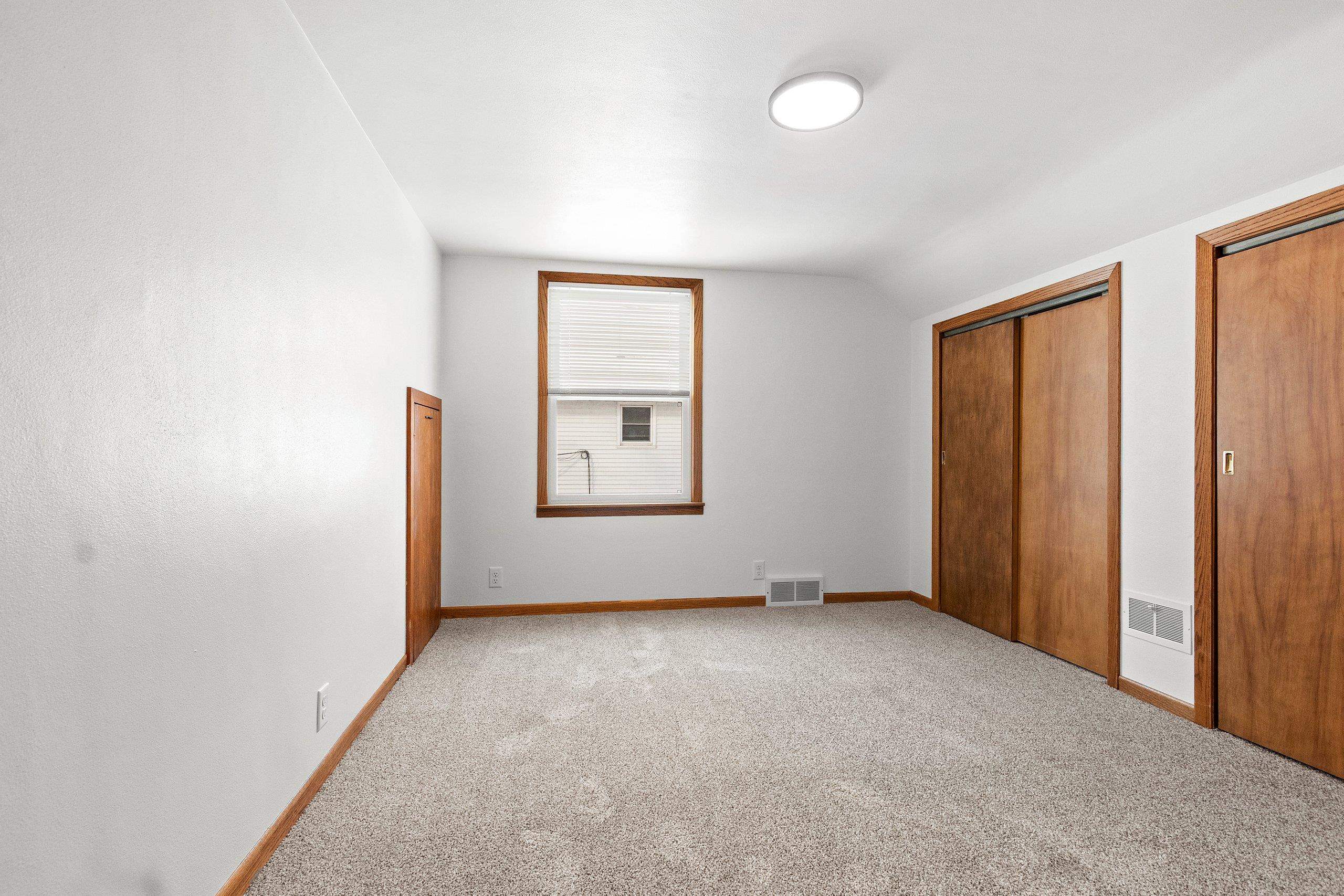 417 West 3rd Street Kimberly, WI 54136 - Photo 23 of 38