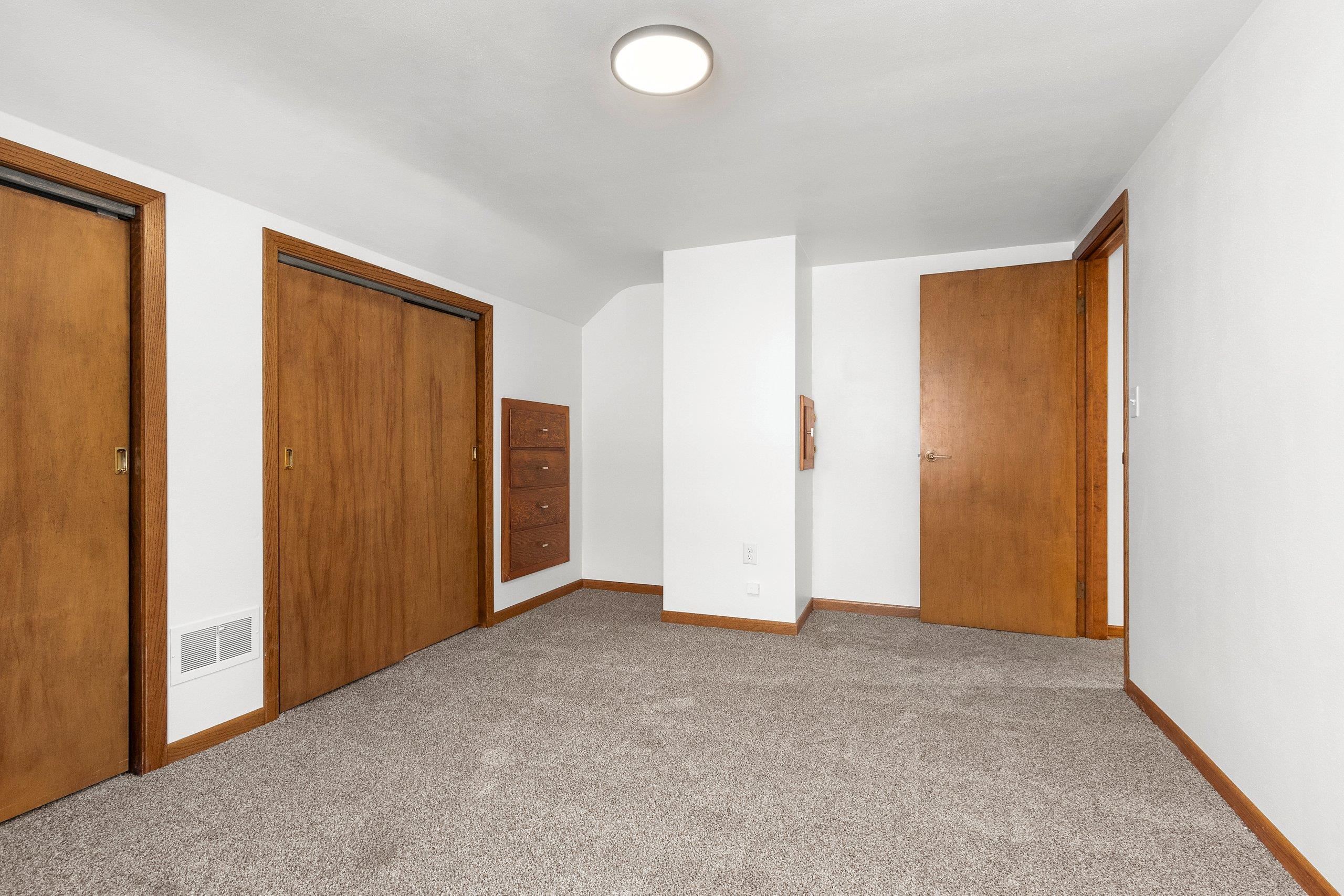 417 West 3rd Street Kimberly, WI 54136 - Photo 24 of 38