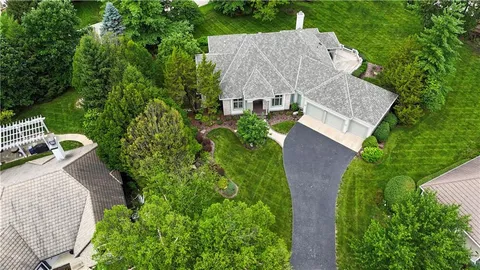 $1,195,000 | 16890 Meadow Lane, Loch Lloyd, MO 64012