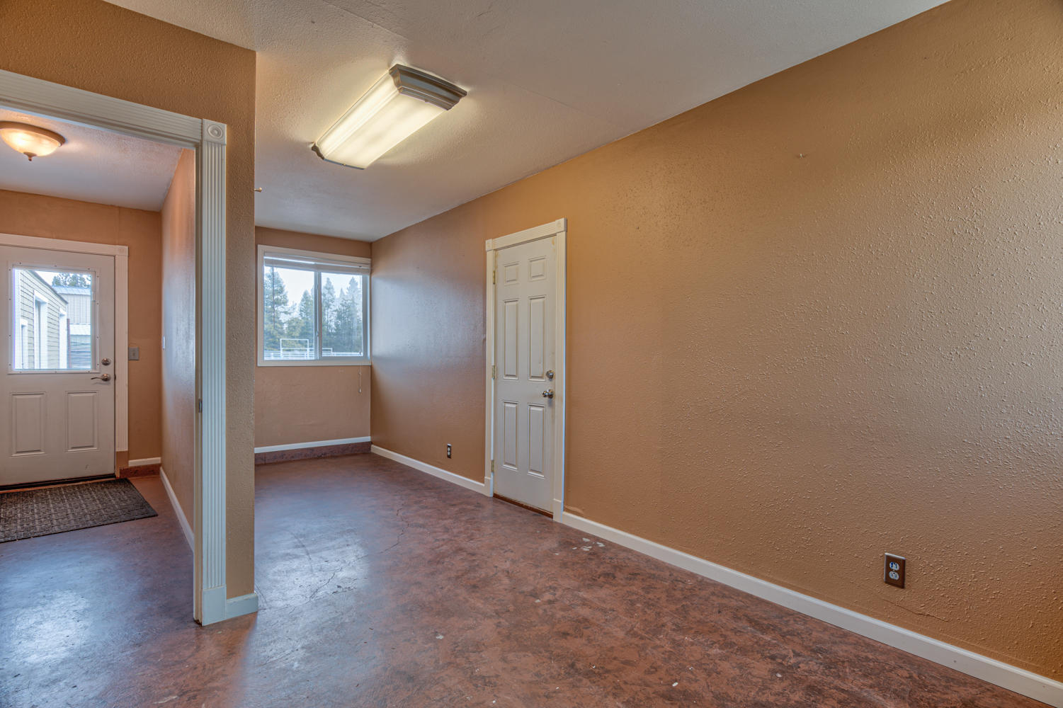 52675 Huntington Road La Pine, OR 97739 - Photo 23 of 43 52675 Huntington Rd., LaPine - 19