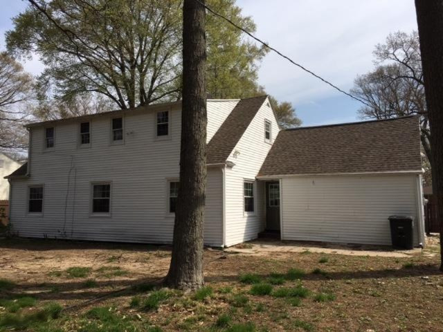 4015 Highgate Road Muskegon, MI 49441 - Photo 3 of 20 4015HighgateRear
