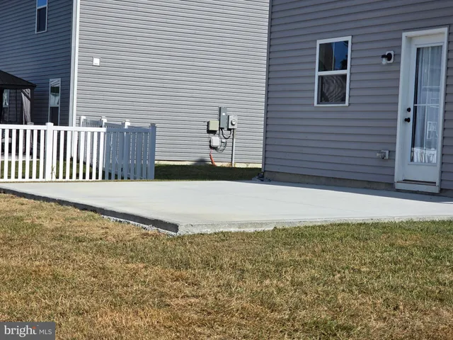 a view of backyard of house