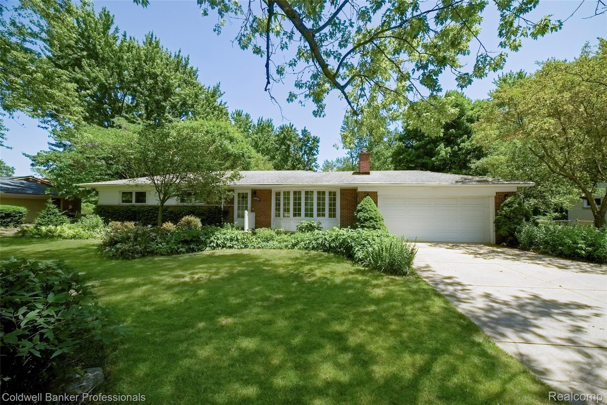 28390 Farmington Rd.