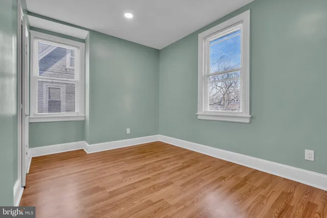 $2,500 | 127 Cleveland Avenue, Riverside, NJ 08075