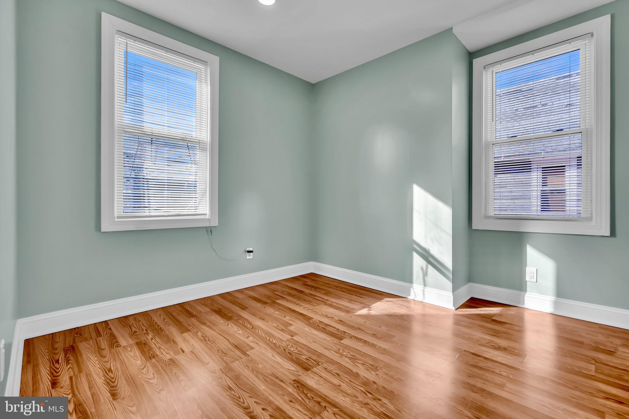 127 Cleveland Avenue Riverside, NJ 08075 - Photo 12 of 15 2nd Bedroom on 2nd Level.