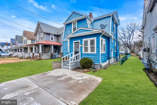 $2,500 | 127 Cleveland Avenue, Riverside, NJ 08075