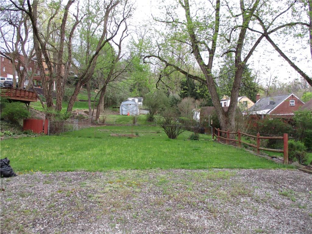 Backyard area off of the driveway