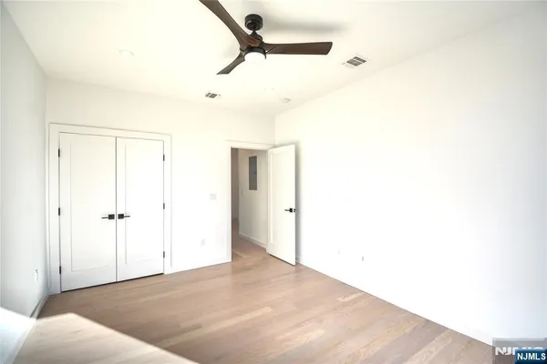 $4,995 | 35 Henry Avenue, Unit 2, Palisades Park, NJ 07650