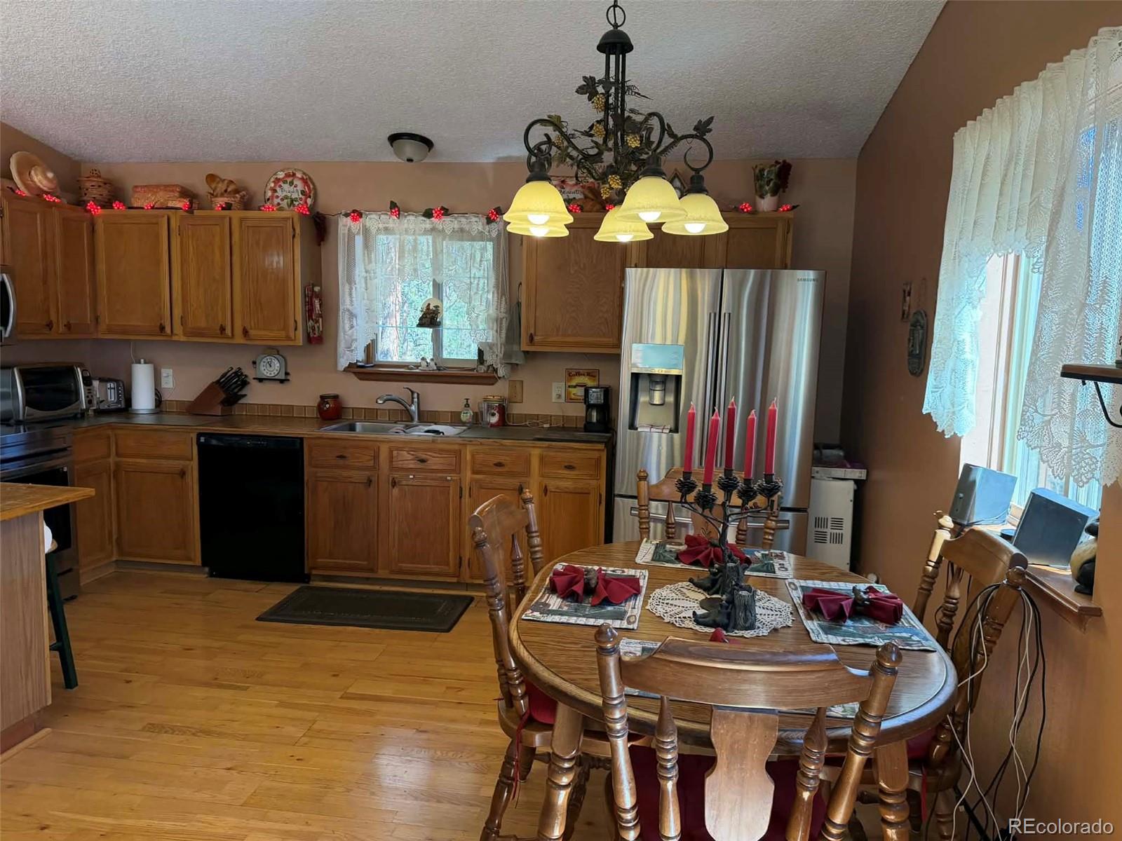 33623 Smith Road Pine, CO 80470 - Photo 7 of 47 Gallery Image 7