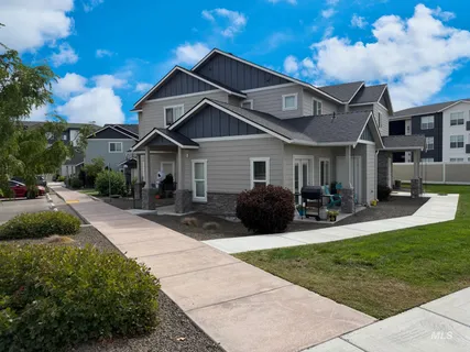 $899,000 | 604 North 44th Street, Nampa, ID 83687