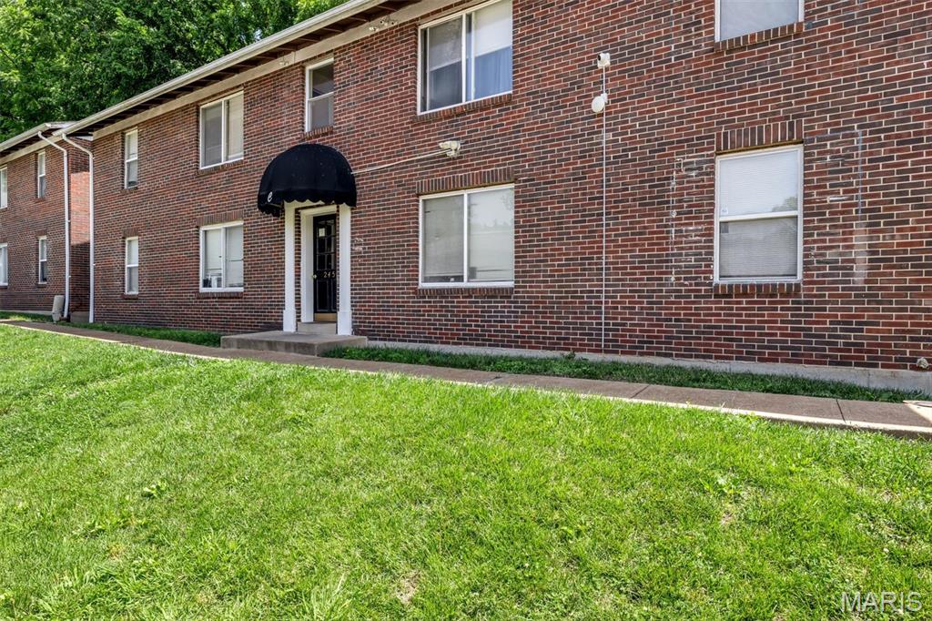 245 Chambers Road Riverview, MO 63137 - Photo 38 of 67 Gallery Image 38
