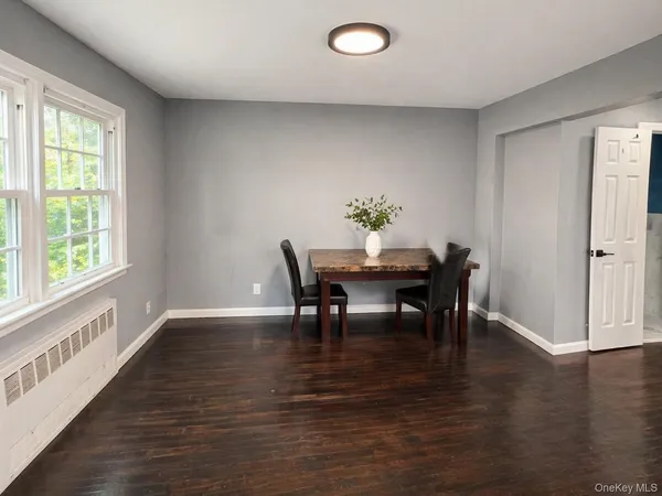 $799,999 | 104 Phoenix Street, Hempstead, NY 11550