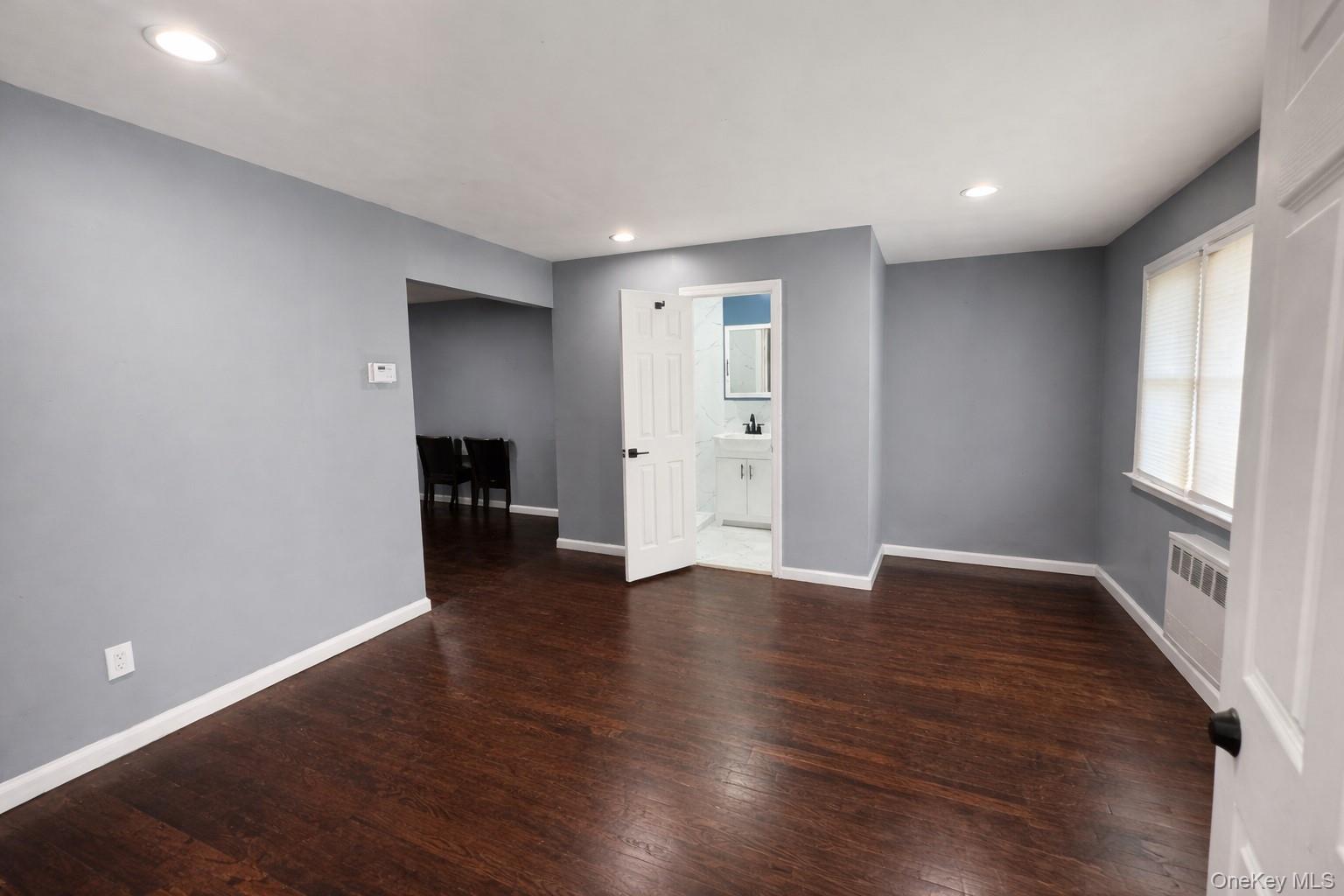104 Phoenix Street Hempstead, NY 11550 - Photo 8 of 16