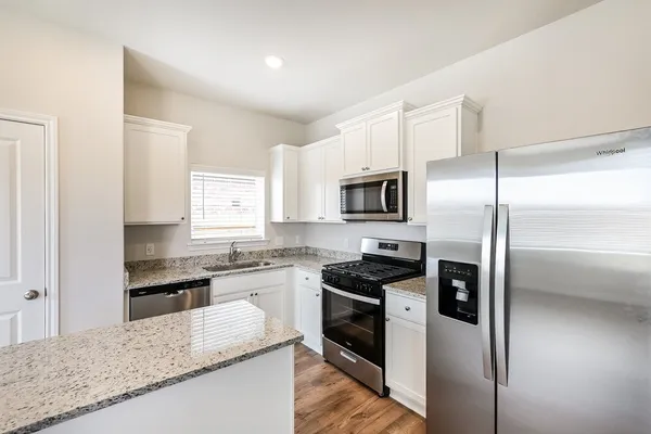 $2,095 | 428 Mustang Trot Drive, Katy, TX 77493