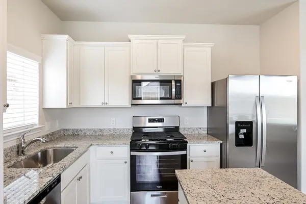 $2,095 | 428 Mustang Trot Drive, Katy, TX 77493