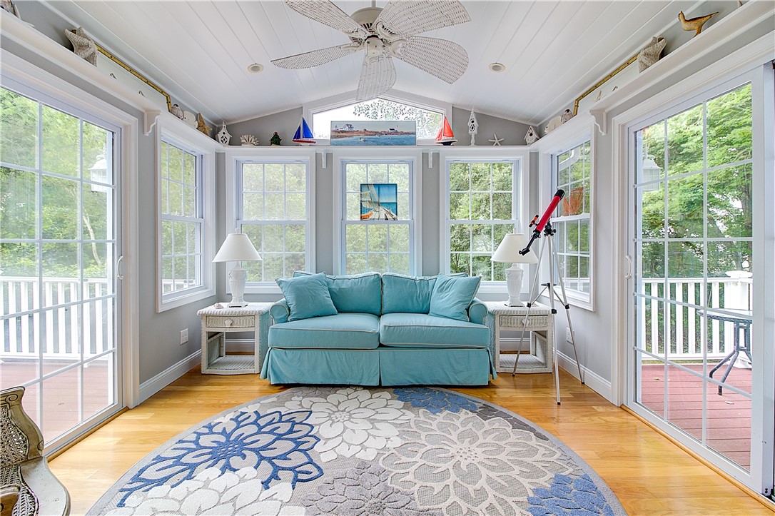 45 Algonquin Road Narragansett, RI 02882 - Photo 16 of 47