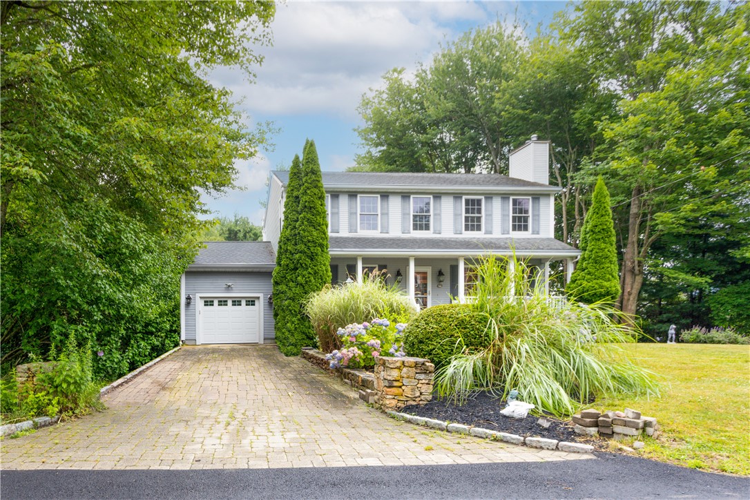 45 Algonquin Road Narragansett, RI 02882 - Photo 3 of 47
