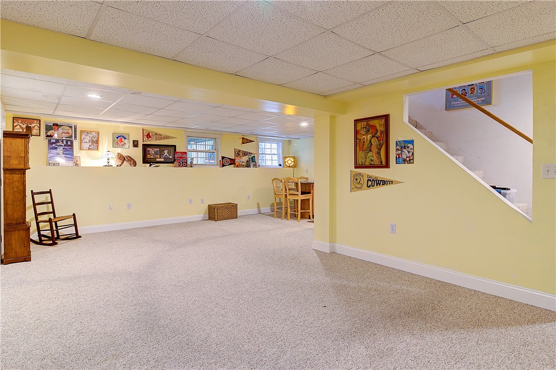 45 Algonquin Road Narragansett, RI 02882 - Photo 34 of 47