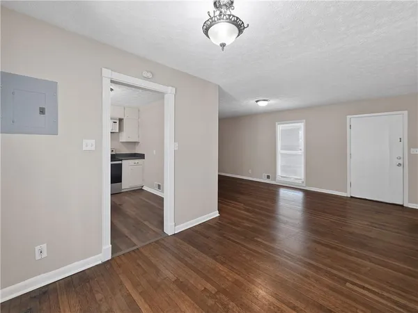 $1,850 | 228 Stoneybrook Drive, Marietta, GA 30062