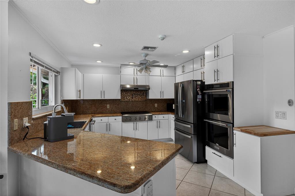 10405 Canoe Brook Circle Boca Raton, FL 33498 - Photo 20 of 56