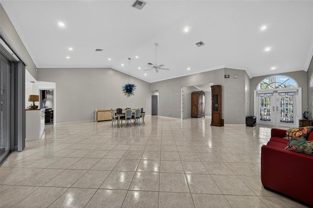 10405 Canoe Brook Circle Boca Raton, FL 33498 - Photo 6 of 56