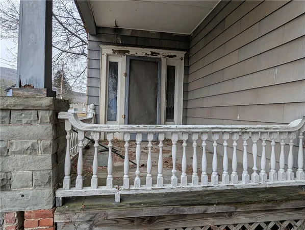 $49,900 | 10 East Main Street, Canisteo, NY 14823