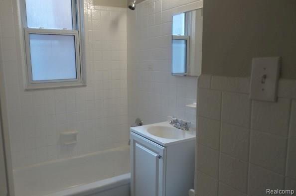 926 Nottingham Road Grosse Pointe Park, MI 48230 - Photo 18 of 50