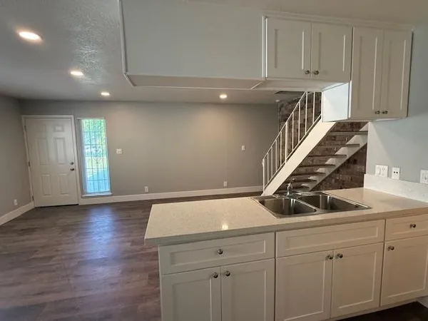 $142,000 | 4917 North Holt Avenue, Unit 103, Fresno, CA 93705