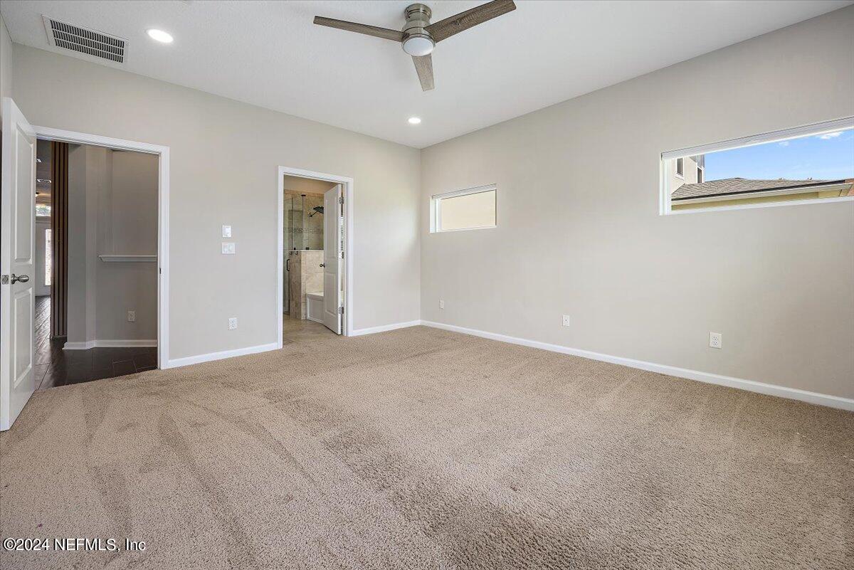 9802 Kevin Road Jacksonville, FL 32257 - Photo 14 of 23 a view of a livingroom with a ceiling fan