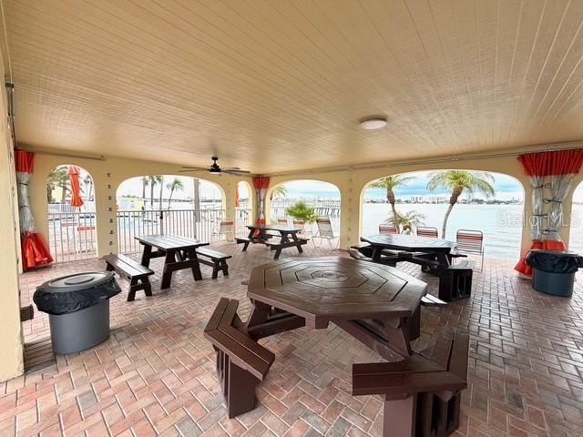 4775 Cove Circle, Unit 1102 St. Petersburg, FL 33708 - Photo 18 of 20