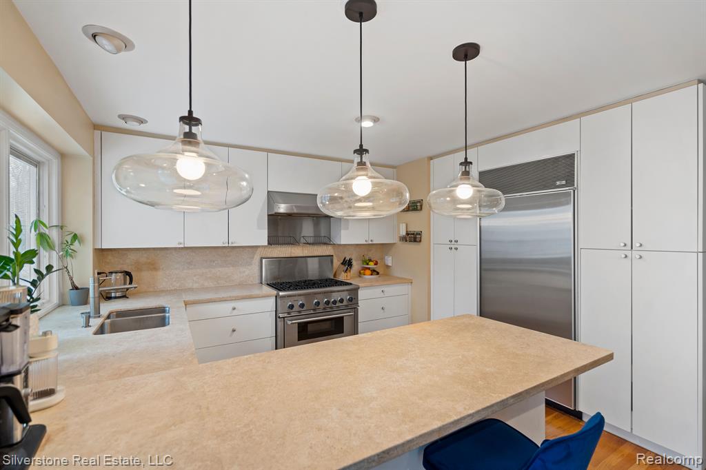 695 Peach Tree Lane Rochester Hills, MI 48306 - Photo 17 of 40